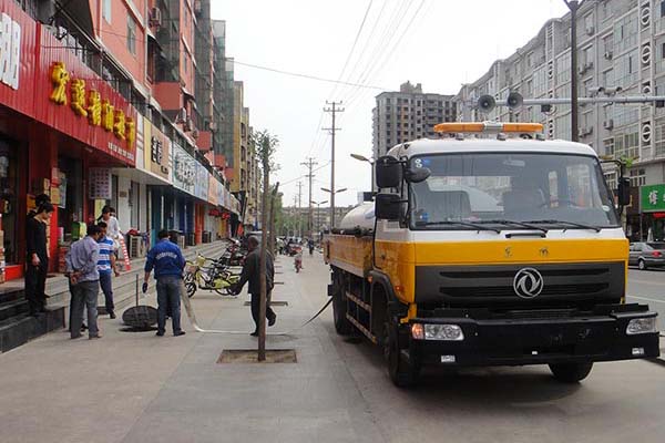 道路维修